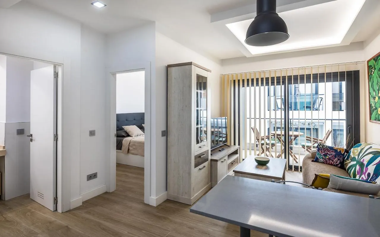 Moderno Apto En Playa De Las Canteras Con Parking! 라스팔마스